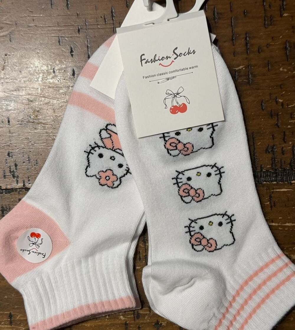 Fashion Socks Hello Kitty Pink and White Ankle Socks 2 Pairs Size 36-41